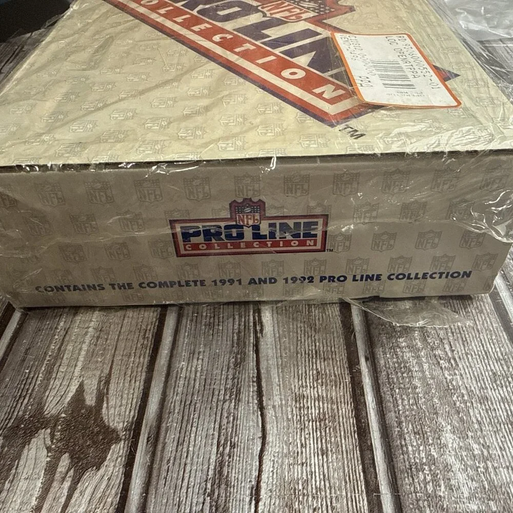 NFL 1991 And 1992 Pro Line Collection NEW